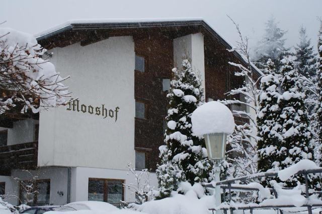 نيوستيف ام ستوبيتا Apartments Mooshof المظهر الخارجي الصورة