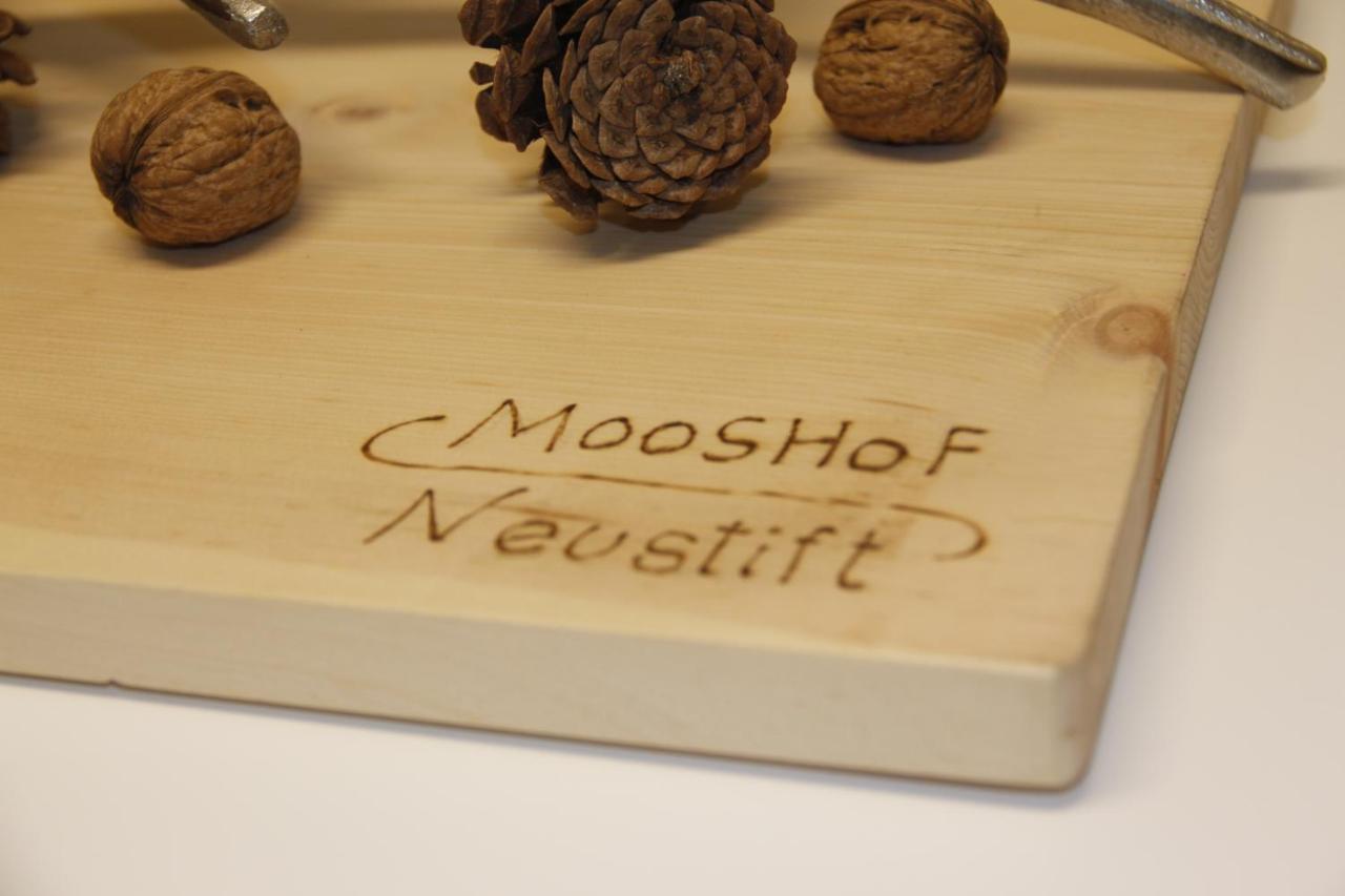 نيوستيف ام ستوبيتا Apartments Mooshof المظهر الخارجي الصورة